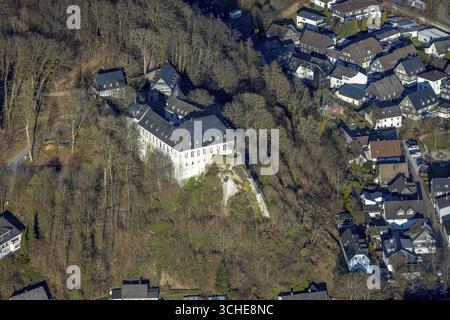 Luftaufnahme, Schloss Bilstein, Jugendherberge und historische Sehenswürdigkeit, Bilstein, Lennestadt, Sauerland, Nordrhein-Westfalen, Deutschland, Castle, DE, DJH Sie Stockfoto