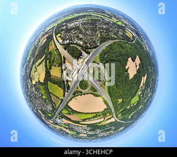 Luftaufnahme Westhofener Kreuz Autobahnkreuz A45 und A1, Baustelle, Erdkugel, Fisheye-Bild, 360-Grad-Bild, t Stockfoto