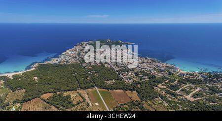 Aus der Vogelperspektive, Cala Agulla und Cala Rajada mit Meerblick, Balearen, Mallorca, Capdepera, Balearen, Spanien Stockfoto