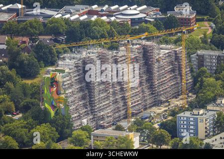 Blick aus der Vogelperspektive, Wohnblock Hannibal II, Gerüste für Renovierung und Renovierung, Vogelpothsweg, Dorstfeld, Dortmund, Ruhrgebiet, Nordrhein-Wes Stockfoto