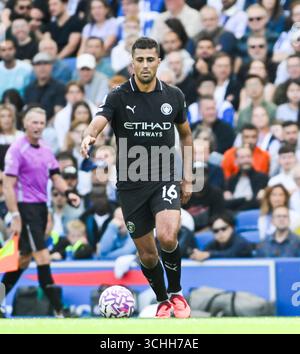 Rodri von Manchester City während des Premier League-Spiels zwischen Brighton und Hove Albion und Manchester City im American Express Stadium, Brighton, UK - 31. August 2025 Foto Simon Dack / Teleobjektive nur redaktionelle Verwendung. Kein Merchandising. Für Football Images gelten Einschränkungen für FA und Premier League, inc. Keine Internet-/Mobilnutzung ohne FAPL-Lizenz. Weitere Informationen erhalten Sie bei Football Dataco Stockfoto