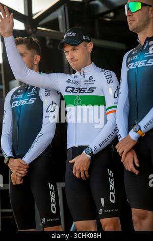 Suffolk, Großbritannien. September 2025. Rory Townsend wird dem Publikum auf der ersten Stufe der Tour of Britain, 2. September 2025 vorgestellt. Credit: GUE Studios/Alamy Live News Stockfoto