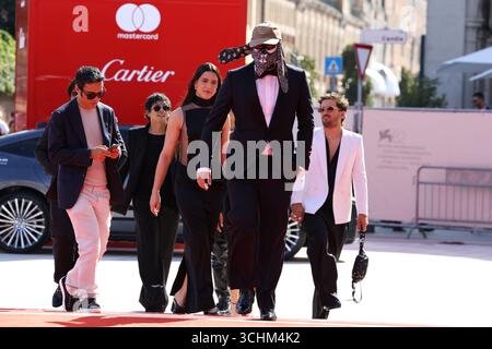 Venedig, Italien. September 2025. Stillz'L'Etranger (der Fremde)'Premiere, 82. Internationales Filmfestival von Venedig, Venedig, Italien. September 2025. CAP/GOL Credit: GOL/Capital Pictures Credit: Capital Pictures/Alamy Live News Stockfoto