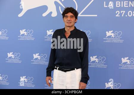 3. September 2025, Venedig, Venetien, Italien: PIETRO MARCELLO beim Fotobesuch zum Film „Duse“ beim 82. Venedig Filmfestival im Lido von Venedig. (Kreditbild: © Mickael Chavet/ZUMA Press Wire) NUR REDAKTIONELLE VERWENDUNG! Nicht für kommerzielle ZWECKE! Stockfoto