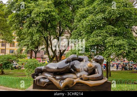 Bronzeskulptur auf der Plaza Botero in Medellin, Kolumbien Stockfoto