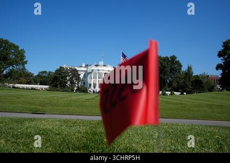 Washington, Vereinigte Staaten Von Amerika. September 2025. Illustration des Weißen Hauses in Washington, 3. September 2025. Foto: Yuri Gripas/Pool/SIPA USA Credit: SIPA USA/Alamy Live News Stockfoto