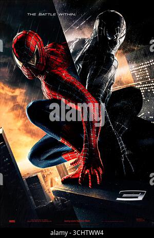 Spider-man 3 (2007) von Sam Raimi mit Tobey Maguire, Kirsten Dunst und James Franco. Peter kämpft gegen den Sandmann, einen rachsüchtigen Harry Osborn und einen korrumpierenden Alien-Symbionten, der seine dunklere Seite entfesselt. Foto eines Original-Posters aus dem Jahr 2007 (US Advance Poster), das NUR ZUR REDAKTIONELLEN VERWENDUNG VERWENDET WIRD. Quelle: BFA / Sony Pictures veröffentlichen Stockfoto