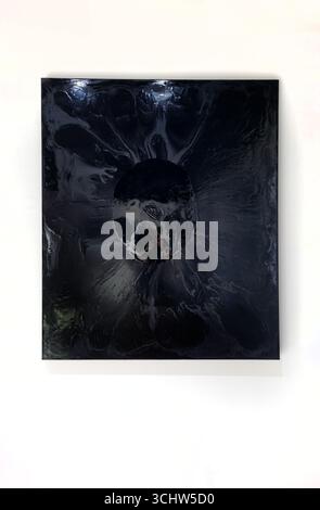 Bangkok, Thailand - 5. August 2024: Ausstellung für zeitgenössische Kunst, die große Expansion von Adisak Somkong Solo in der Blacklist Gallery, MATDOT A Stockfoto