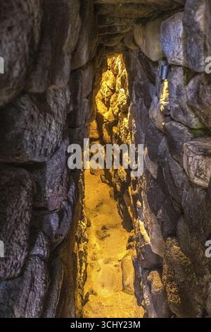 Sardinien, Su Nuraxi, Wohnungen der prähistorischen Nuragic Zivilisation, UNESCO-Weltkulturerbe, antike Festung aus 2000 v. Chr., Barumini Stockfoto