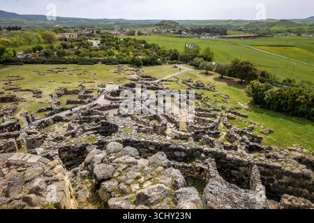 Sardinien, Su Nuraxi, Wohnungen der prähistorischen Nuragic Zivilisation, UNESCO-Weltkulturerbe, alte Festung aus 2000 v. Chr., Felsformation, Bar Stockfoto
