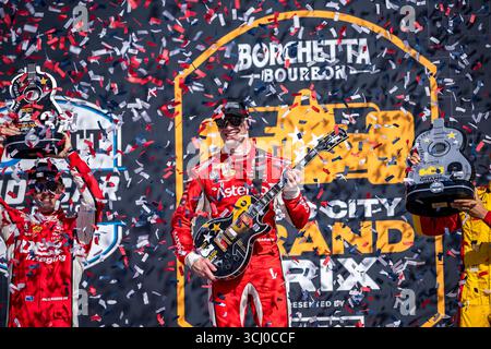 JOSEF NEWGARDEN (2) (USA) aus Nashville, TN, gewinnt den Grand Prix von Borchetta Bourbon Music City auf dem Nashville Superspeedway in LIBANON, TN. Stockfoto