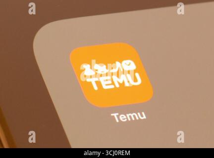 Temu eine chinesische Shopping-App auf einem Smartphone-Bildschirm Stockfoto