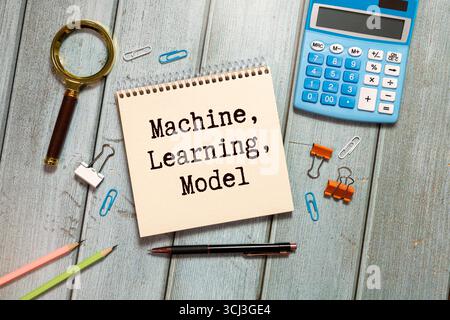LLM Large Language Model und KI-Technologiekonzept. Person, die mit LLM-Schnittstellensymbolen arbeitet, künstliche Intelligenz, Deep Learning, maschinelles Lernen, Stockfoto