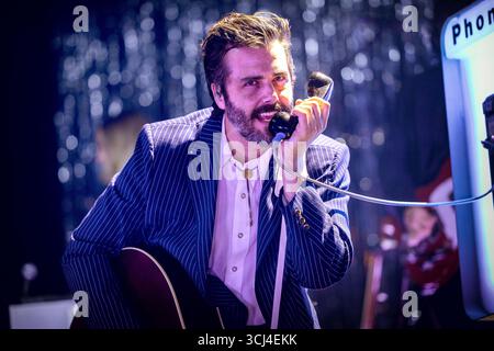 Oslo, Norwegen. September 2025. Die US-amerikanische Band Lord Huron spielt ein Live-Konzert in der Sentrum Scene in Oslo. Hier wird der Sänger und Musiker Ben Schneider live auf der Bühne gesehen. Quelle: Gonzales Photo/Alamy Live News Stockfoto