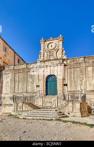 Fassade der Jesuitenkirche, erbaut 1725, ist die Kirche dem Heiligen Ignatius, Dubrovnik, Kroatien, Europa geweiht Stockfoto