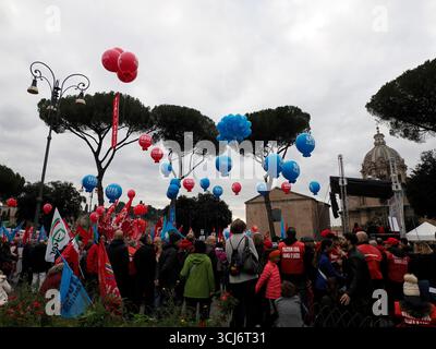 ROM, ITALIEN - 24. NOVEMBER 2024 - Protestdemonstration des Syndikats gegen den Arbeitstod Stockfoto