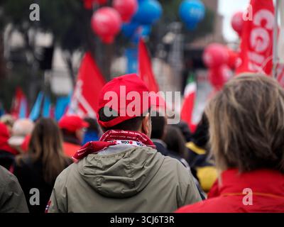 ROM, ITALIEN - 24. NOVEMBER 2024 - Protestdemonstration des Syndikats gegen den Arbeitstod Stockfoto