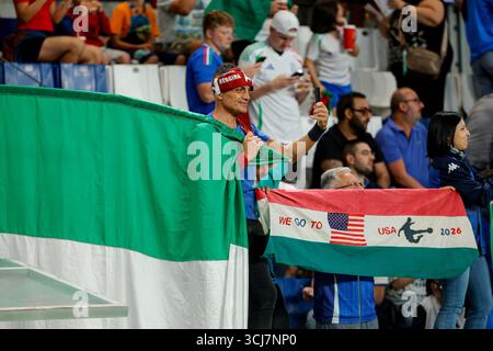 5. September 2025; Gewiss-Stadion, Bergamo, Italien, Qualifikation zur FIFA-Weltmeisterschaft, Gruppe I, Italien gegen Estland; italienische Fans Stockfoto