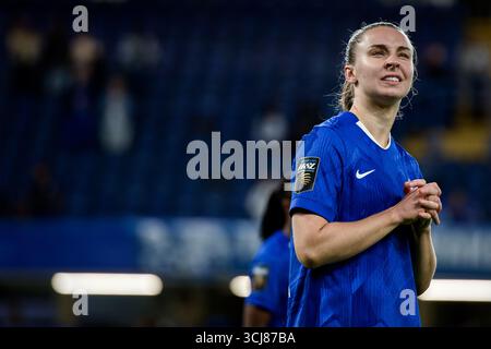 London, Großbritannien. September 2025. London, England, 05. September 2025: Niamh Charles (21 Chelsea) nach dem Spiel der Womens Super League zwischen Chelsea und Manchester City an der Stamford Bridge in London, England. (Foto: Pedro Porru/Sports Press Photo/SPP) Credit: SPP Sport Press Photo. /Alamy Live News Stockfoto