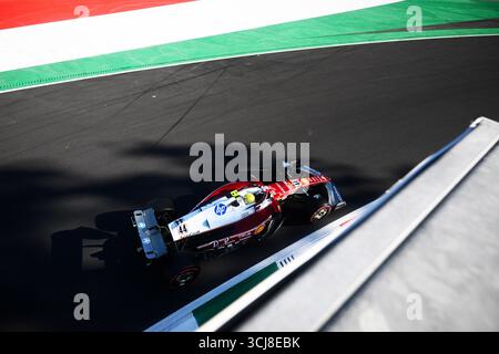 Piombino, Piombino, Italien. September 2025. 44 Lewis Hamilton vom Team Scuderia Ferrari HP, Ferrari SF-25, sie werden während der FIA Formel-1-Weltmeisterschaft Pirelli Gran Premio d'Italia 2025, 5. September, in Monza, Italien (Credit Image: © Luca Barsali/ZUMA Press Wire) NUR REDAKTIONELLE VERWENDUNG! Nicht für kommerzielle ZWECKE! Stockfoto