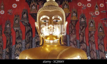 Nahaufnahme der buddha-Statue im Tempel Stockfoto
