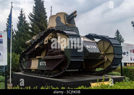 Wolomin, Polen - 14. April 2025: Renault FT 17 französischer Leichtstofftank. Stockfoto