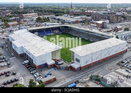 Eine allgemeine Luftaufnahme des Halliwell Jones Stadions während des Spiels Warrington Wolves vs Leigh Leopards im Halliwell Jones Stadium, Warrington, Großbritannien, 6. September 2025 (Foto: Mark Cosgrove/News Images) Stockfoto