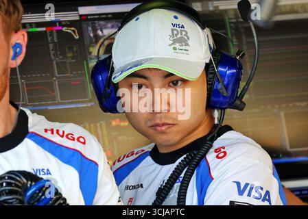 Monza, Italien. September 2025. Ayumu Iwasa (JPN) Racing Bulls und Red Bull Racing Reserve Driver. 06.09.2025. Formel-1-Weltmeisterschaft, Rd 16, Grand Prix Von Italien, Monza, Italien, Qualifizierender Tag. Das Foto sollte lauten: XPB/Alamy Live News. Stockfoto