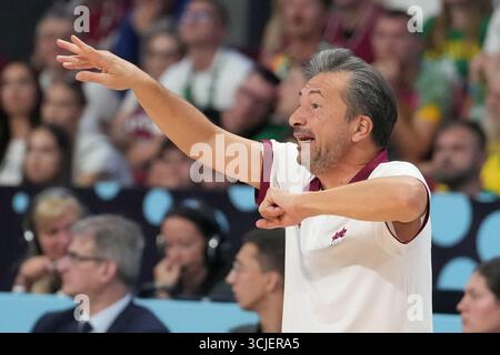 Riga, Lettland. September 2025. Cheftrainer Luca Banchi aus Lettland trainiert am 6. September 2025 beim Achtelfinale der FIBA EuroBasket 2025 zwischen Lettland und Litauen in Riga, Lettland. Quelle: Edijs Palens/Xinhua/Alamy Live News Stockfoto