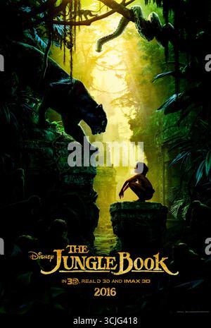 The Jungle Book (2016) von Jon Favreau mit Neel Sethi, Bill Murray und Ben Kingsley. Der verwaiste Junge Mowgli, der von Wölfen aufgewachsen ist, muss aus dem Dschungel vor dem furchterregenden Tiger Shere Khan fliehen, um Führung und Freundschaft zwischen einer fantastischen Vielfalt an Dschungeltieren zu finden. Foto eines Original-Posters aus dem Jahr 2016 (US Advance), das NUR FÜR REDAKTIONELLE ZWECKE VERWENDET WIRD. Quelle: BFA / Walt Disney Pictures Stockfoto