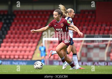 London, Großbritannien. Januar 2023. London, Eangland, 07. September 2025: Anouk Denton (18 West Ham) in Aktion während des Spiels der Barclays Women's Super League zwischen Tottenham Hotspur und West Ham United im BetWright Stadium in London (Yaroslav Dunka/SPP) Credit: SPP Sport Press Photo. /Alamy Live News Stockfoto