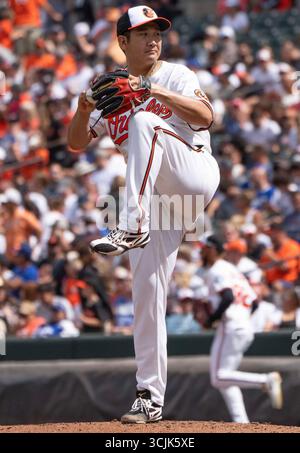 Baltimore, USA. September 2025. BALTIMORE, MD – 07. SEPTEMBER: Tomoyuki Sugano (19) auf dem Hügel während eines MLB-Spiels zwischen den Baltimore Orioles und den Los Angeles Dodgers am 7. September 2025 im Oriole Park at Camden Yards in Baltimore, Maryland. (Foto: Tony Quinn/SipaUSA) Credit: SIPA USA/Alamy Live News Stockfoto