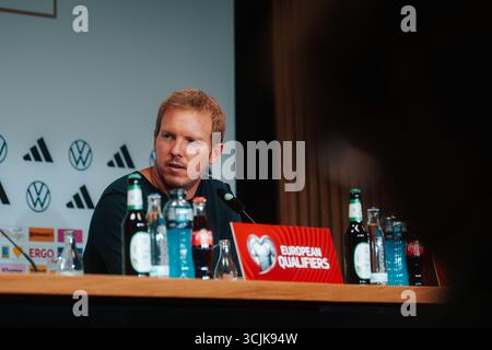 Köln, Deutschland. September 2025. Köln, Deutschland, 7. September 2025 Julian Nagelsmann (Head Coach - Deutschland) bei der Pressekonferenz während des UEFA-Qualifikationsspiels zwischen Deutschland und Nordirland im Rhein-Energie-Stadion in Köln. (Gabor Baumgarten/SPP) Credit: SPP Sport Press Photo. /Alamy Live News Stockfoto
