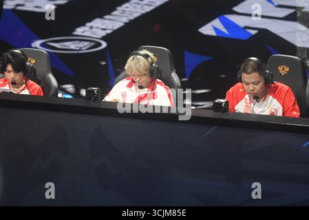 Hangzhou, China. September 2025. E-Sport-Experten treten am 7. September 2025 beim Honor of Kings Professional League Summer Finals in Hangzhou, Provinz Zhejiang, China, an 2025. (Foto: Costfoto/NurPhoto) Credit: NurPhoto SRL/Alamy Live News Stockfoto