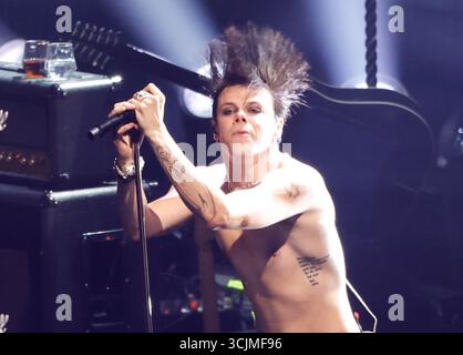Elmont, Usa. September 2025. YUNGBLUD tritt am Sonntag, 7. September 2025, bei den MTV Video Music Awards „VMA's“ 2025 in der UBS Arena in Elmont, New York auf. Foto: John Angelillo/UPI Credit: UPI/Alamy Live News Stockfoto