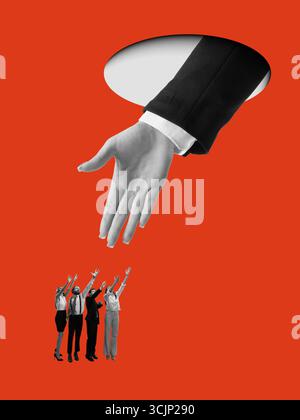Buntes Poster. Riesige Helferhand, die Geschäftsleute auf rotem Hintergrund erreicht Stockfoto