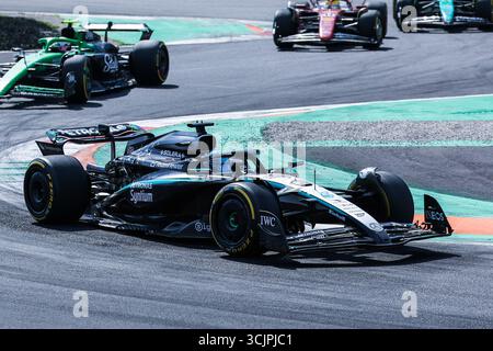 Monza, Italien. September 2025. George Russel aus Großbritannien und Mercedes AMG Petronas Formel-1-Team W16 (63) beim Formel-1-Rennen 2025 auf dem Autodromo Nazionale Monza. Quelle: SOPA Images Limited/Alamy Live News Stockfoto
