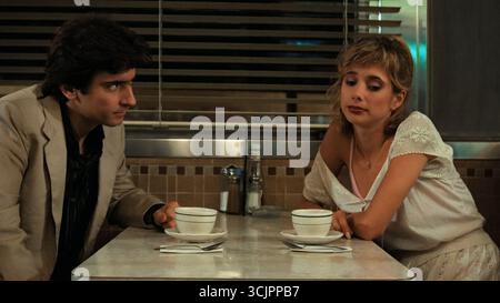 GRIFFIN DUNNE und ROSANNA ARQUETTE in LIES (1985) -Originaltitel: AFTER HOURS-, Regie: MARTIN SCORSESE. Beschreibung: WARNER BROTHERS / Album Stockfoto