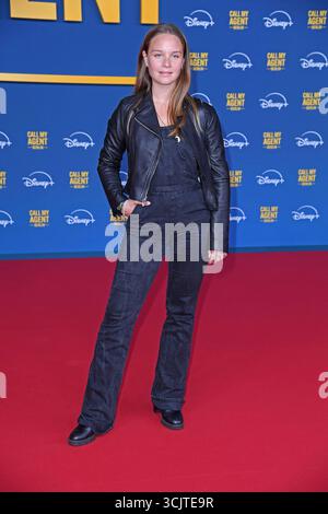 Sonja Gerhardt bei der Deutschlandpremiere der Disney Original-Serie CALL MY AGENT BERLIN im Colosseum Kino in Berlin am 08.09.2025 *** Sonja Gerhardt bei der Deutschlandpremiere der Disney Original-Serie CALL MY AGENT BERLIN im Colosseum Kino in Berlin am 08 09 2025 Stockfoto