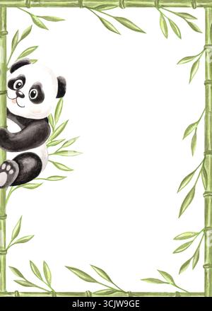 Niedlicher Baby-Panda mit grünem Bambus-Aquarell-Postkartenschablone. Rahmen mit Kopierraum mit schwarz-weißem Bären für Kinder. Isoliert von Hand gezogen Stockfoto