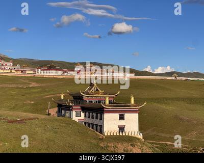 Nonnenkloster Anigongma, Dorf Gerima, Tagong (Lhagang), Autonome tibetische Präfektur Garzê, Sichuan, China Stockfoto