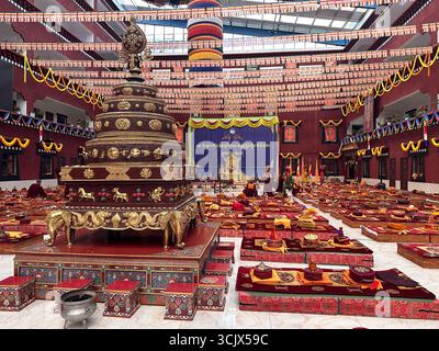 Nonnenkloster Anigongma, Dorf Gerima, Tagong (Lhagang), Autonome tibetische Präfektur Garzê, Sichuan, China Stockfoto