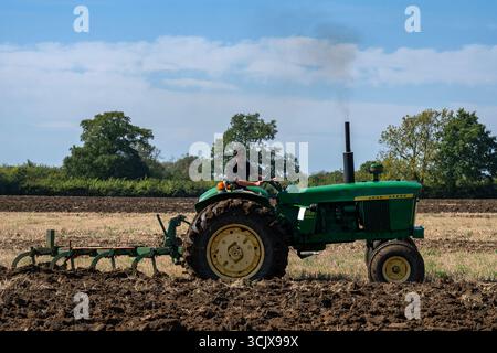 Vintage John Deere Traktor Stockfoto