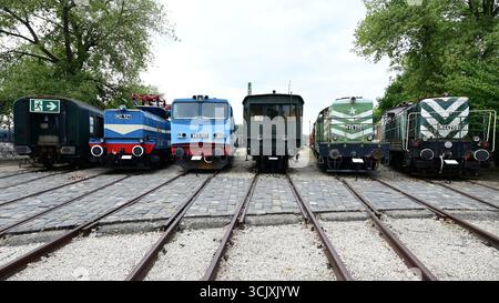 Serie ungarischer Oldtimer-Lokomotiven. Stockfoto