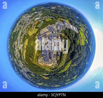 Luftaufnahme, Dorma Siegfried Jacob Metallwerke GmbH mit Solardach, dormakaba Deutschland GmbH, Globus, Fischaugenbild, 360-Grad-Bild, winzige Welt, ich Stockfoto