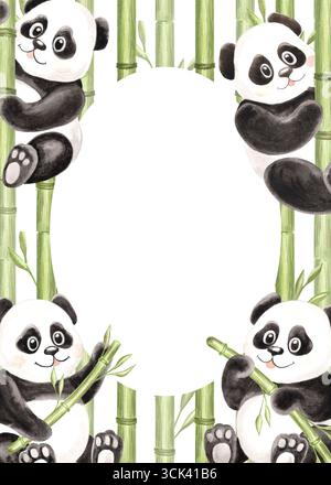 Niedliche Baby Pandas mit grünem Bambus Aquarell Postkartenschablone. Rahmen mit Kopierraum mit schwarz-weißem Bären für Kinder. Isoliert von Hand gezogen Stockfoto