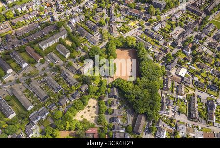 Luftaufnahme, Aschenfeld Sportplatz, Dorstener Straße, Zweckel, Gladbeck, Ruhrgebiet, Nordrhein-Westfalen, Deutschland, Schlackenpitch, DE, Europa, ae Stockfoto