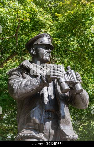 Statue des Feldmarschalls Graf Alexander of Tunis 1891-1969 Colonel Irish Guards in Wellington Barracks, London, England, Großbritannien Stockfoto