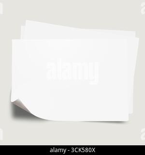 Ein Stapel leeres weißes Papier mit einer gewellten Ecke, geeignet für Notizen oder Drucken. Stockfoto