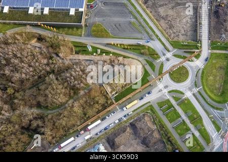 Luftaufnahme, Baustellenbüro Campus Trium an der Wattenscheider Straße Ecke Gahlensche Straße am Westpark, Kreisverkehr Platz der dicht Stockfoto